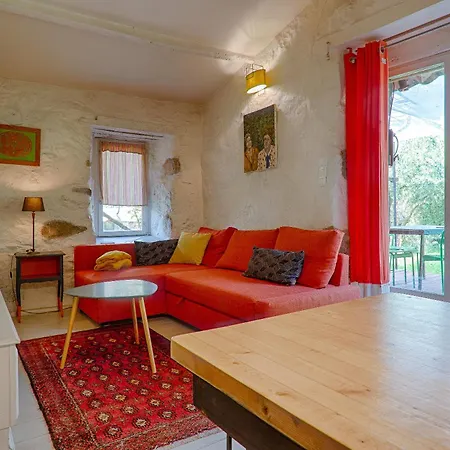 Holiday home La Laiterie *